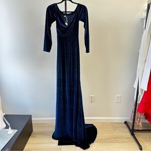 Navy Blue Velvet Long Sleeve Maxi Gown – Floor Length size S